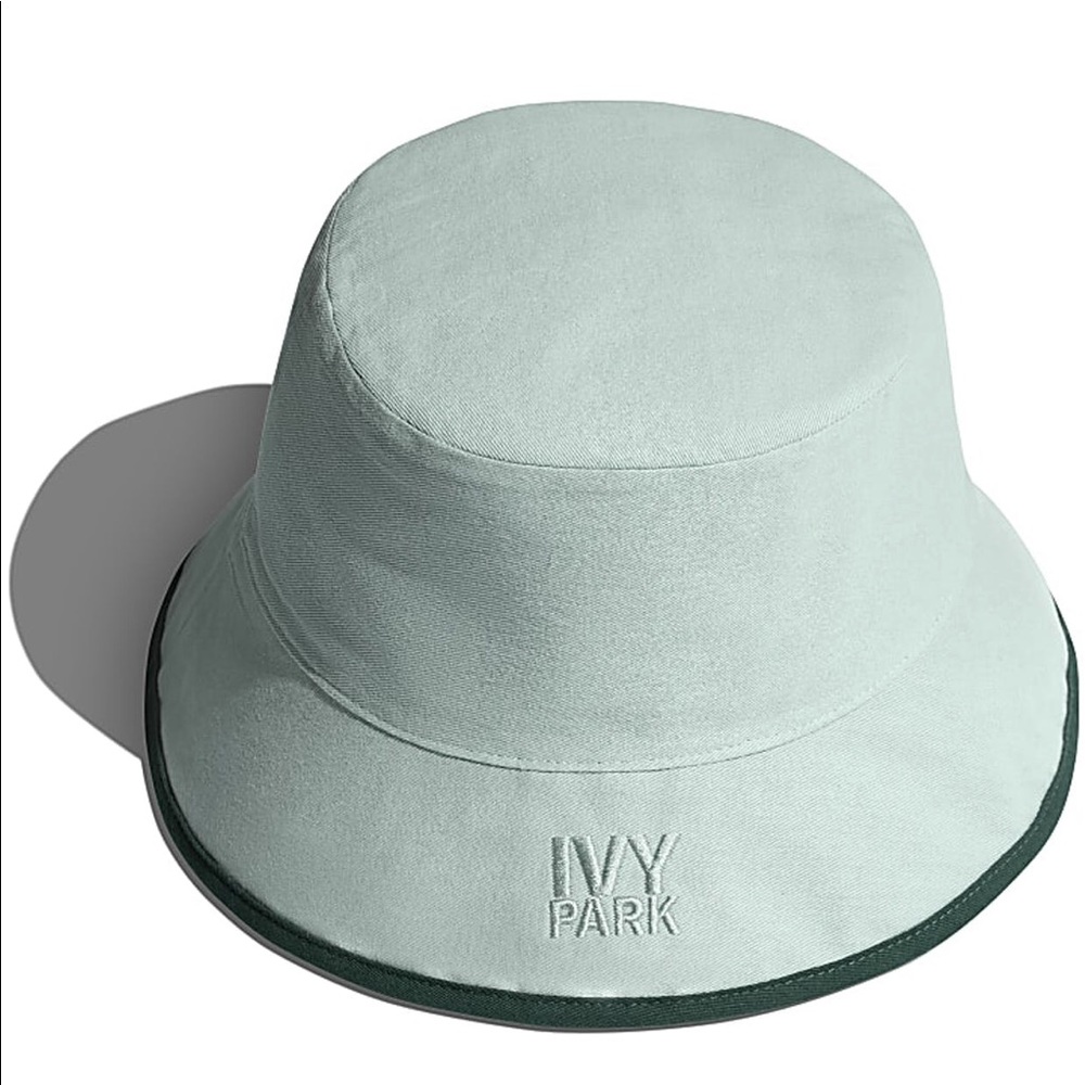 SOLD ❣️❣️ Adidas x Ivy Park bucket hat
